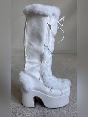 Women’s Platform Heel White Faux Fur Lace Up Boots 39